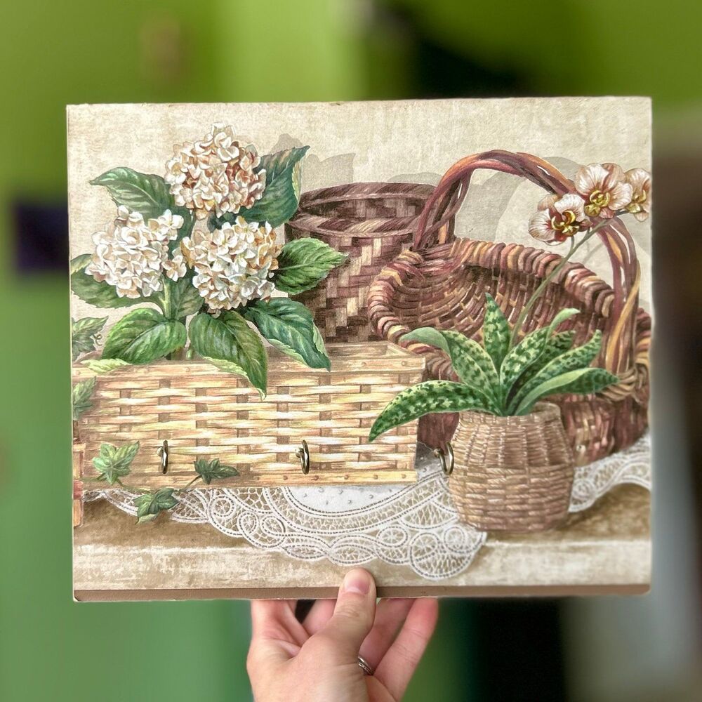 VTG Cottagecore Wicker Basket Cactus Floral Wall Hook Sign